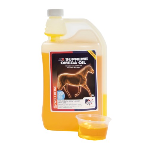 EA Supreme Omega Oil 1 L Equine America – olej dla koni z kwasami omega 3, 6 i 9, wspierający zdrową skórę i lśniącą sierść.